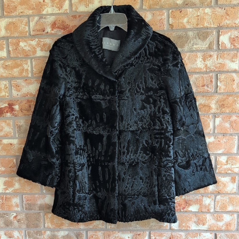 Sak's Fifth Avenue Black Teddy Jacket with Wide Collar and Relaxed Fit